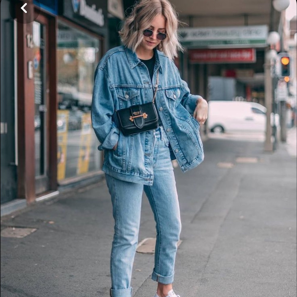 Denim Levi’s jean jacket